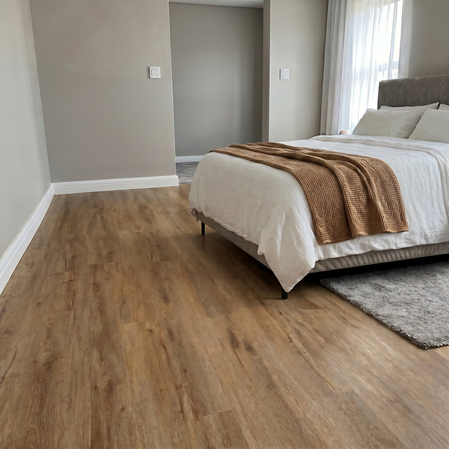 Natural Oak Luxury Click Vinyl Flooring 5mm
